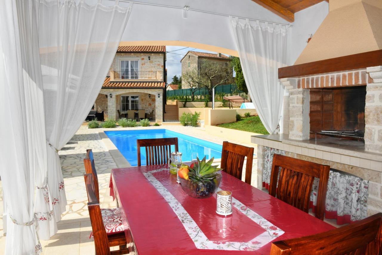 Villa Emilia Vižinada Esterno foto